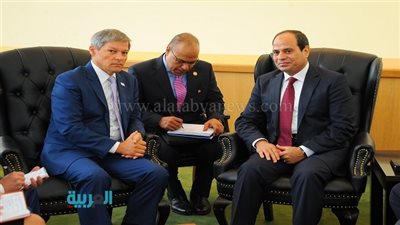 السيسي يلتقي رئيس وزراء رومانيا في نيويورك