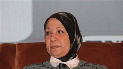 أحلام رشدى.. مارجريت تاتشر التموين.. ومساعدة باسم عودة في أخونة الوزارة