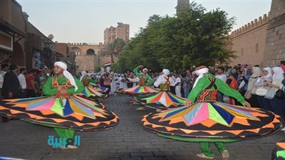 بالصور.. كرنفال مبهر لمهرجان 