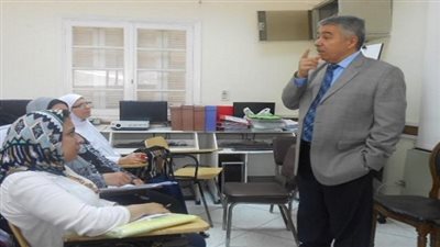 ختام تدريب معلمي اللغة الانجليزية والحاسب الألي بالمدارس القومية