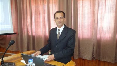 خبير: الحكومة تتبع سياسات فاشلة في إدارة الملف الاقتصادي