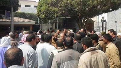 بالصور.. أهالى 