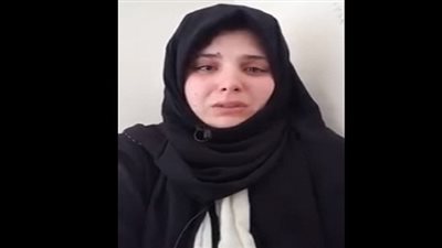 بالفيديو| بعد 14 شهرًا من السجن.. لمياء معتمد تعود إلى المغرب