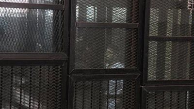 تأجيل محاكمة المتهمين بإقتحام قسم حلوان لـ 15 أكتوبر 