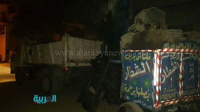 بالصور.. حملة ليلية للقضاء علي المباني المخالفة في العمرانية 