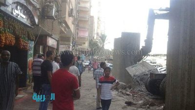 بالصور.. البدء في إزالة عقار مخالف بالعجوزة