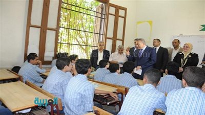 بالصور.. محافظ الجيزة يفتتح مبني جديد بمدرسة أبو الهول القومية لغات