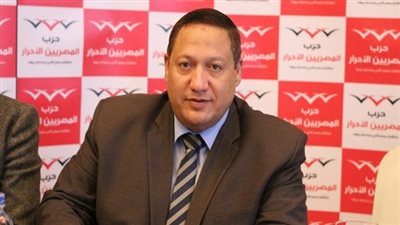 أشرف جمال يشارك في حفل تكريم شخصيات تعليمية بالمنيا