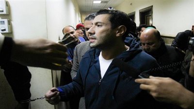 العهدة على محاميه.. اسلام البحيرى خارج السجن غدًا