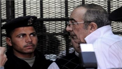 تأجيل محاكمة زكريا عزمي بتهمة الكسب الغير مشروع لـ ٢٦ نوفمبر