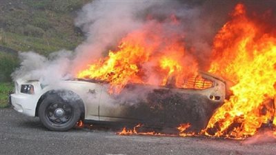 الحماية المدنية تسيطر على حريق بسيارة في الدقهلية