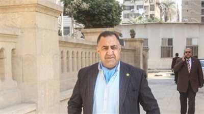 بلاغ ضد النائب إلهامي عجينه لإطلاقه حملة لكشف عذرية الطالبات 