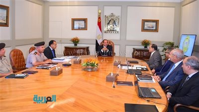 السيسي يناقش معايير تصميم المباني الحكومية بالعاصمة الجديدة