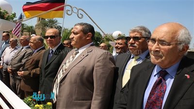  بالصور.. محافظ القاهرة يشهد أول سباق لقوارب الدراجون في النيل 