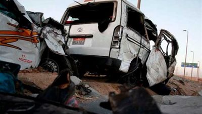 مصرع شخصين وإصابة 43 فى حادث مروري بالطريق الشرقي بالمنيا