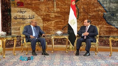 بالصور.. السيسي يعقد مع البشير اجتماعًا للجنة المشتركة للبلدين