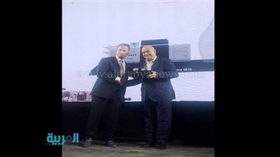 المؤتمر العاشر لشركة كانون اليابانية يُكرم وزير السياحة