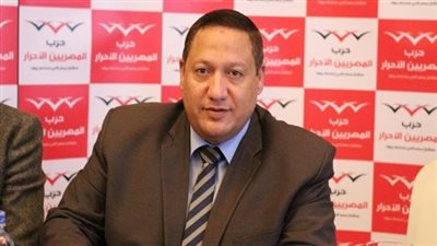 أشرف جمال: تخصيص قطعة أرض لإنشاء شركة غاز بالمنيا