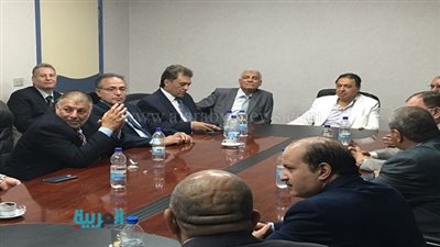 وزير الصحة يتفقد اعمال تطوير مستشفي شرم الشيخ الدولي