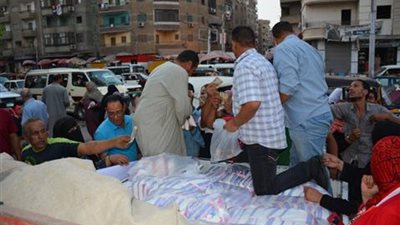 توزيع 6 أطنان من السكر على أهالي الدقهلية بسعر 5 جنيهات للكيلو