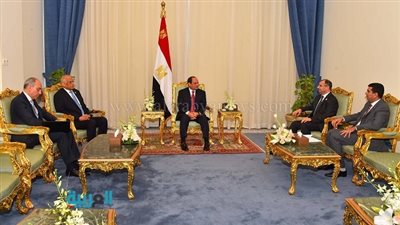 السيسي يستقبل رئيس مجلس النواب العراقي بشرم الشيخ