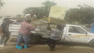 بالصور.. تحرير 8 محاضر اشغال طريق بالمطرية 