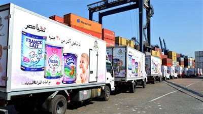ميناء الدخيلة يستقبل الدفعة الثانية من شحنات ألبان الأطفال