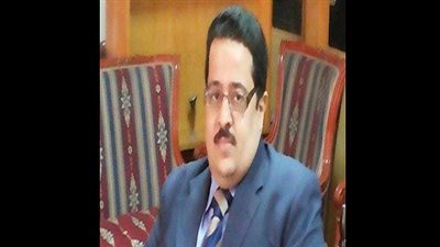 بالفيديو .. خبير مالي: أوضاعنا الاقتصادية لا تسمح بتعويم الجنيه