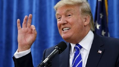 ركلة جنسية ديموقراطية تحت الحزام لـ