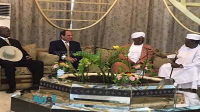 السيسي يصل الخرطوم للمشاركة في ختام مؤتمر الحوار الوطني السوداني 