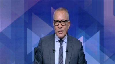 رئيس الوزراء وعلاء مبارك و