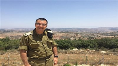 أفيخاي أدرعي أفعى 