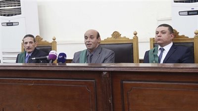 الدفاع عن متهم بـ