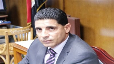 رئيس مركز الواحات: إقامة موقف سرفيس بمساحة 2 فدان بالباويطي