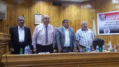 تكريم مديري ورؤساء أقسام الموهوبين بالإدارات التعليمية في القاهرة