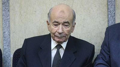 الدفاع يطالب بحجز الدعوى في 