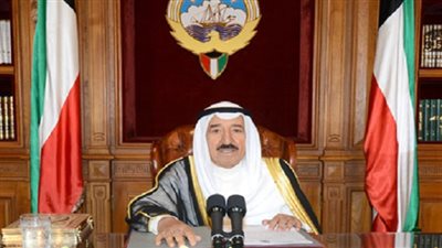 أمير الكويت يصدر مرسوماً بحل مجلس الأمة بعد استقالة الحكومة