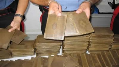 ضبط 5 أطنان حشيش قادمة من بيروت بميناء الإسكندرية