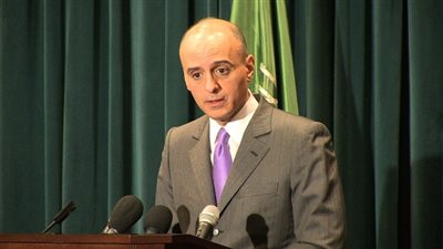 الجبير: السعودية مستعدة لوقف إطلاق النار باليمن