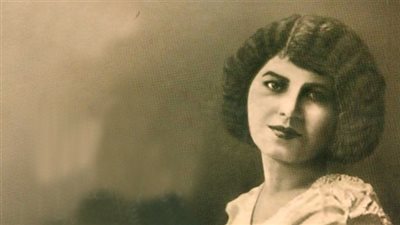 مي زيادة.. الأديبة التعيسة.. والنجمة الساطعة فى سماء 