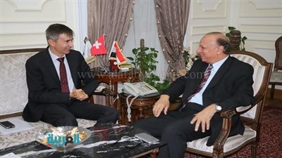 بالصور.. محافظ القاهرة يستقبل سفيرا سويسرا والنمسا