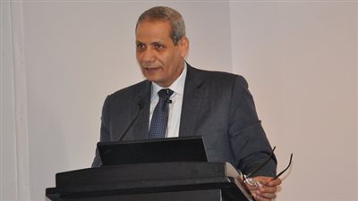 وزير التعليم يوافق على خطة تدريبات برنامج ربط الصفوف الدراسية