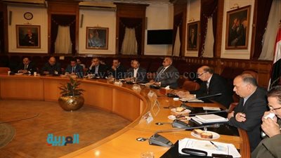 بالصور.. تفاصيل إجتماع محافظ القاهرة الأول مع نواب العاصمة.. 