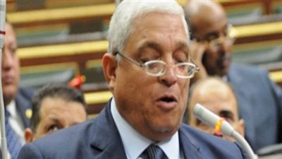 جمال عباس: مُحاكمة مُفسدين مصر عسكريًا غير مُستحب 