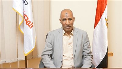 عامر الحناوي يعرض مشكلات دائرة 