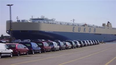 95.6 مليون جنيه إيرادات السيارات بجمارك السويس خلال أغسطس