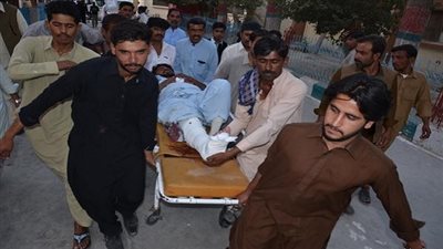 مقتل 20 شخصًا في تصادم قطارين بباكستان