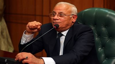 محافظ بورسعيد: توافر السلع التموينية بكميات كبيرة لدى البدالين