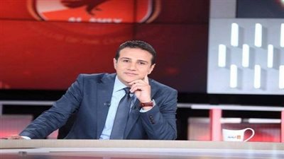 بالصور.. تكريم الإعلامى أحمد فؤاد فى حفل قنوات 