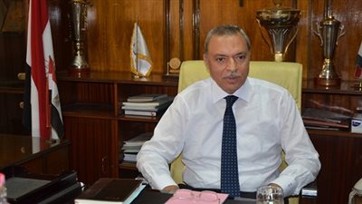 محافظ قنا يفتتح وحدة علاج الكبد بـ